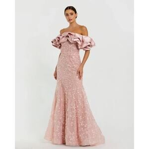 Stunning Off the shoulder Mermaid MacDuggal Gown - Size 8